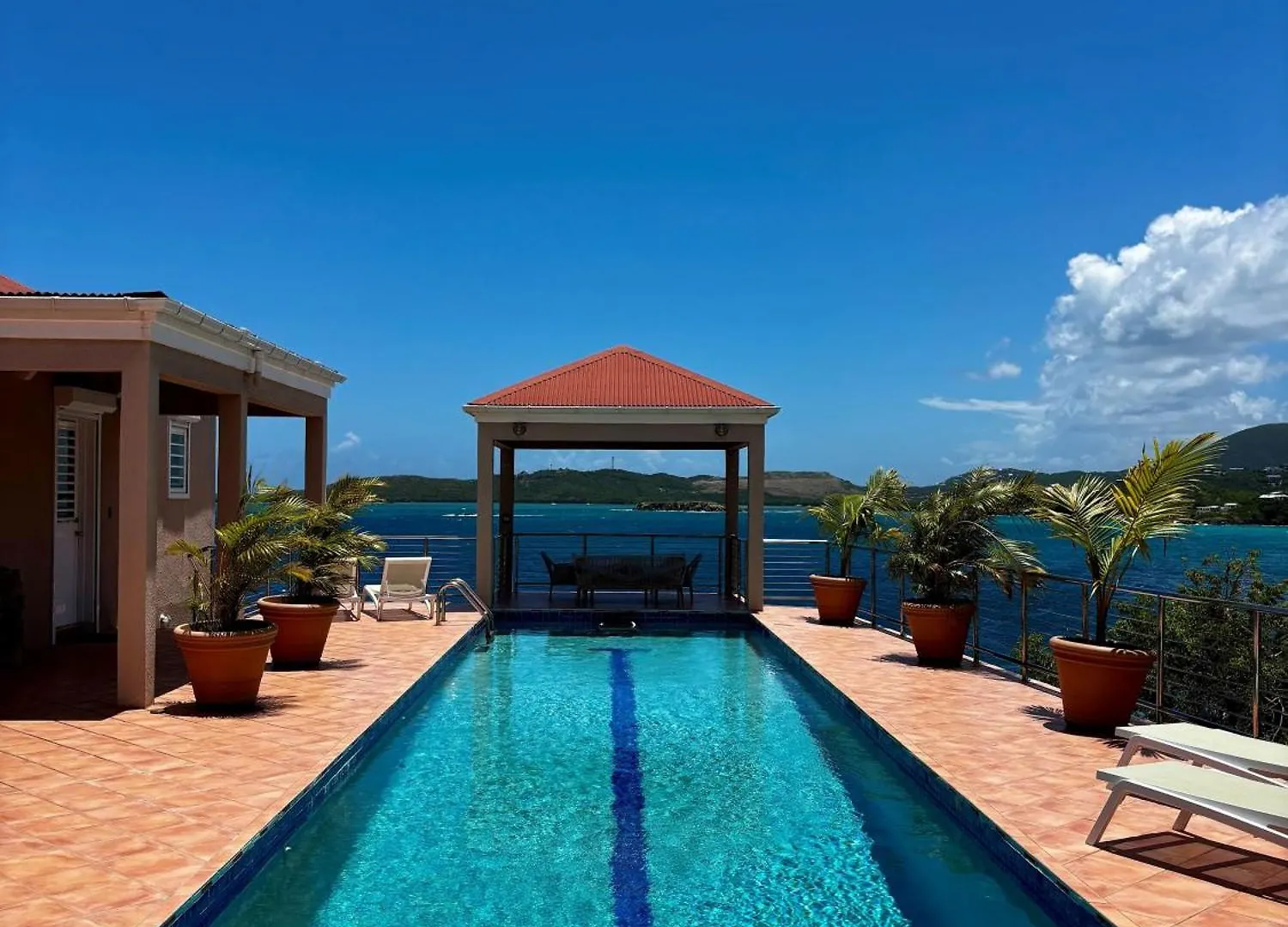 Дом отдыха Oceanfront Cottage East End  Виргинские острова, США